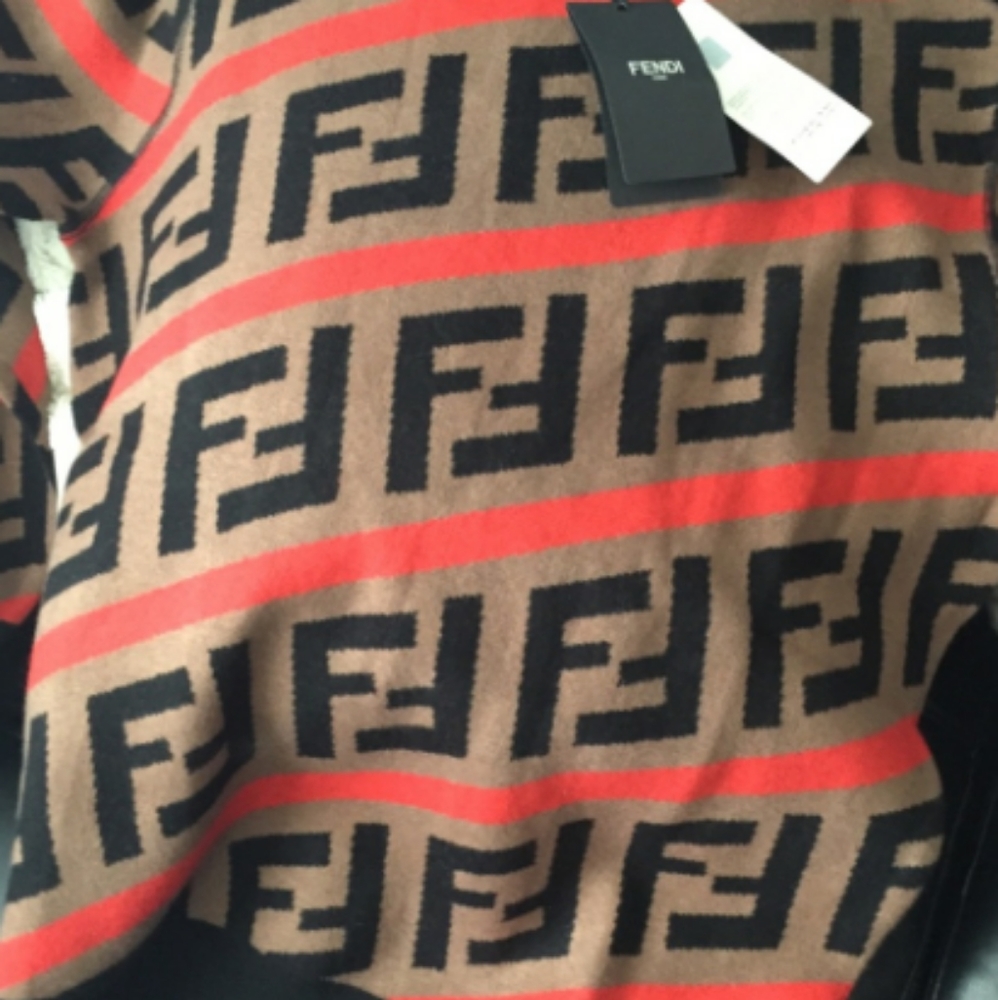 Fendi sweater